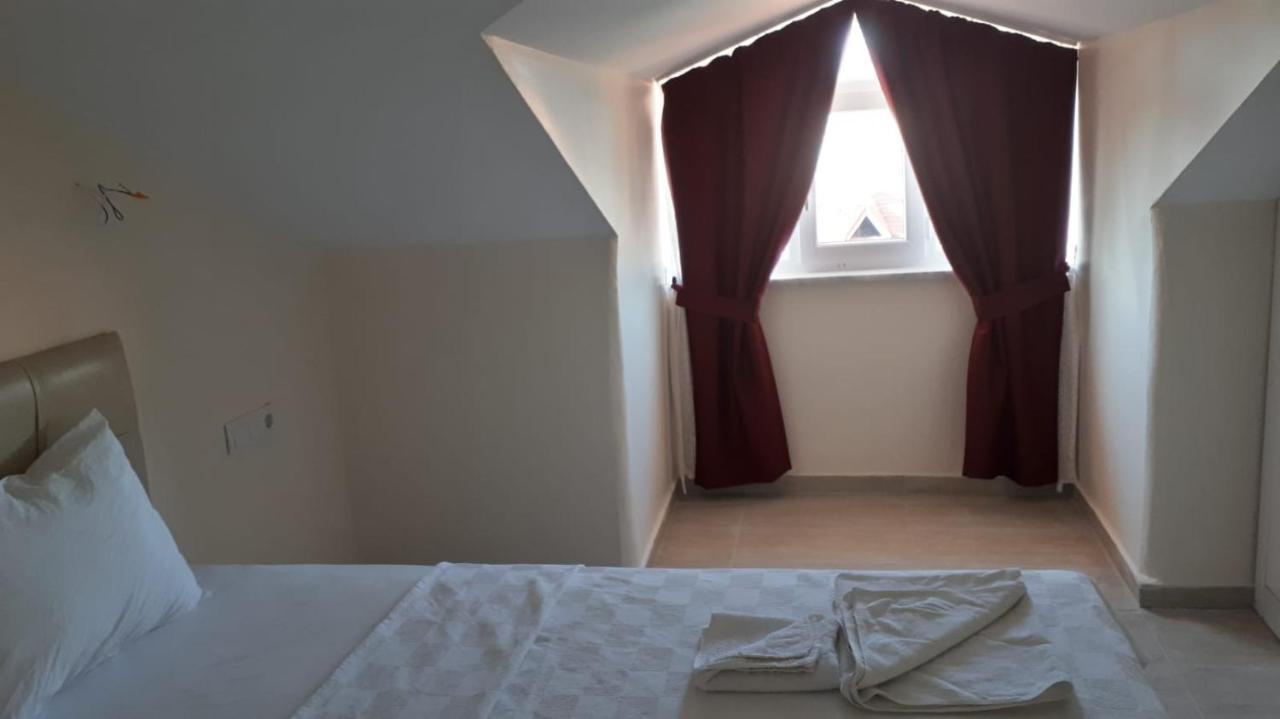 Апартаменты Kaya House Daily Flat Ортаджа Экстерьер фото